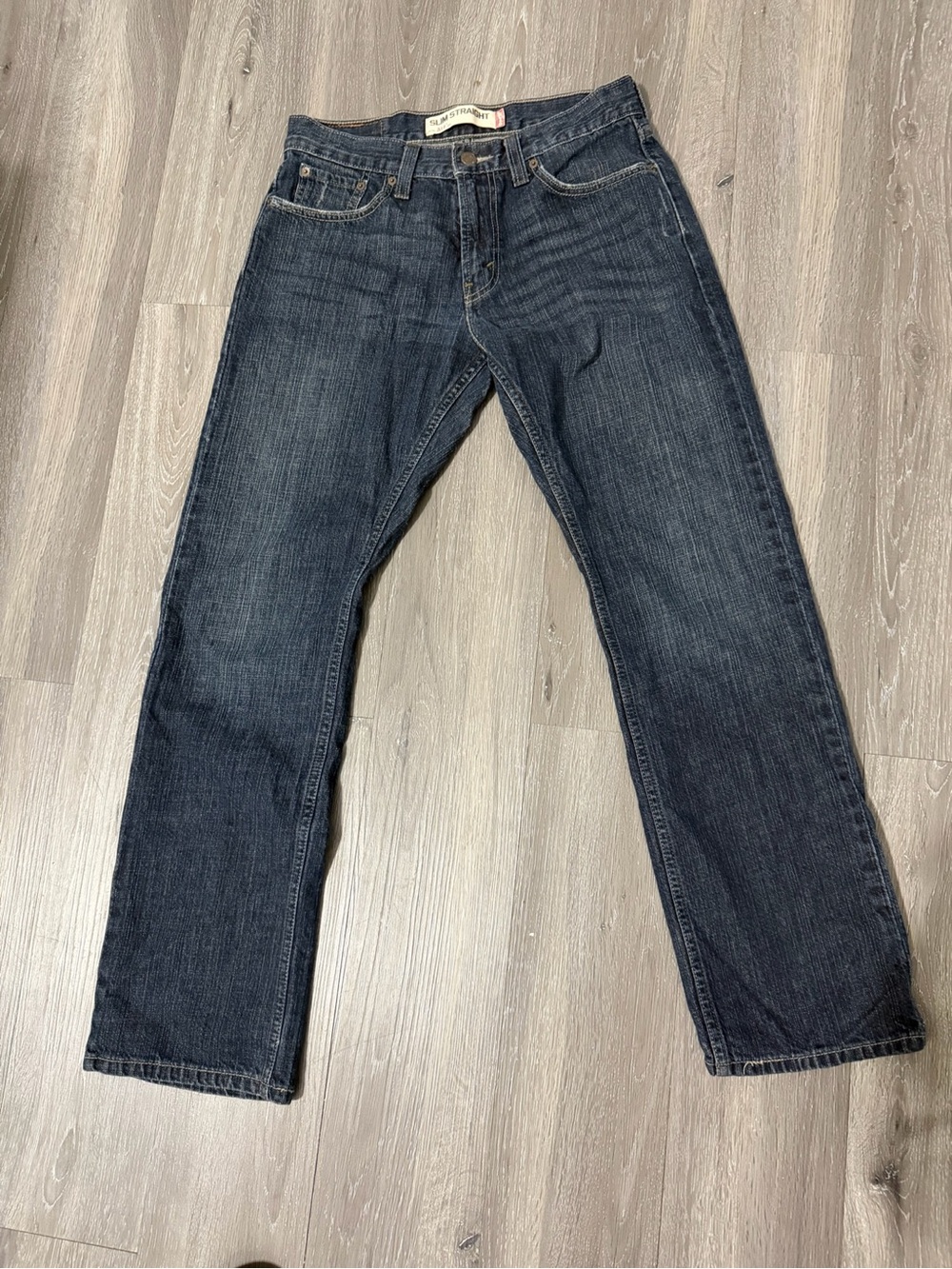 Levi's 514 Men's Slim Straight Jeans in Dark Blue Denim 30X30